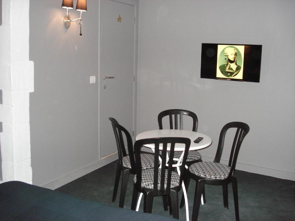 Hotel La Fayette Rochefort Pokój zdjęcie